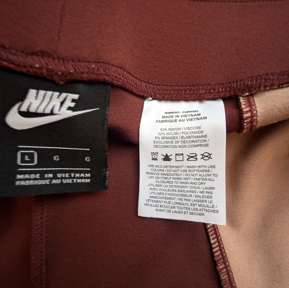 Nike Women's NSW Street Bike Shorts. Size L CZ9771 - Picture 5 of 8